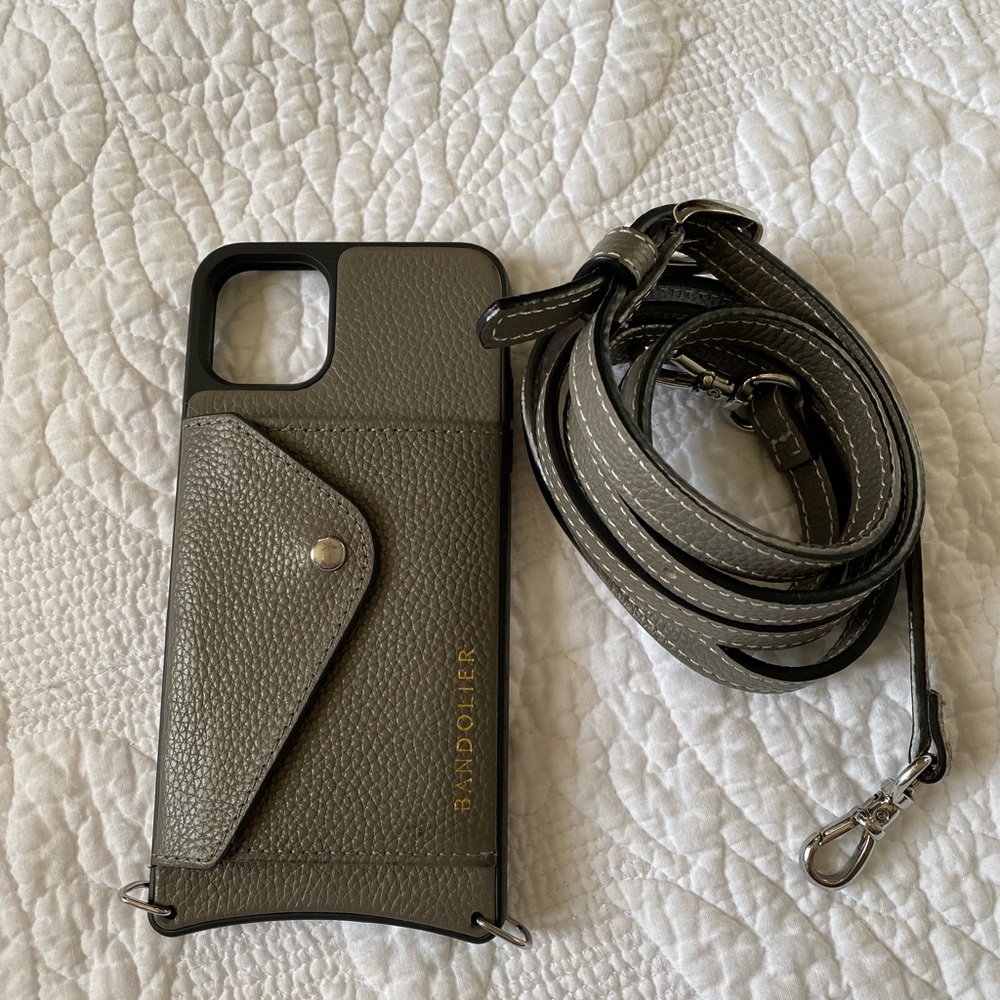 Bandolier iphone 11 Pro Max phone wallet crossbody
